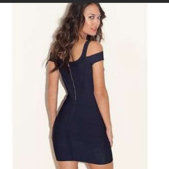 Guess Dresses & Skirts - Guess Bodycon Dress